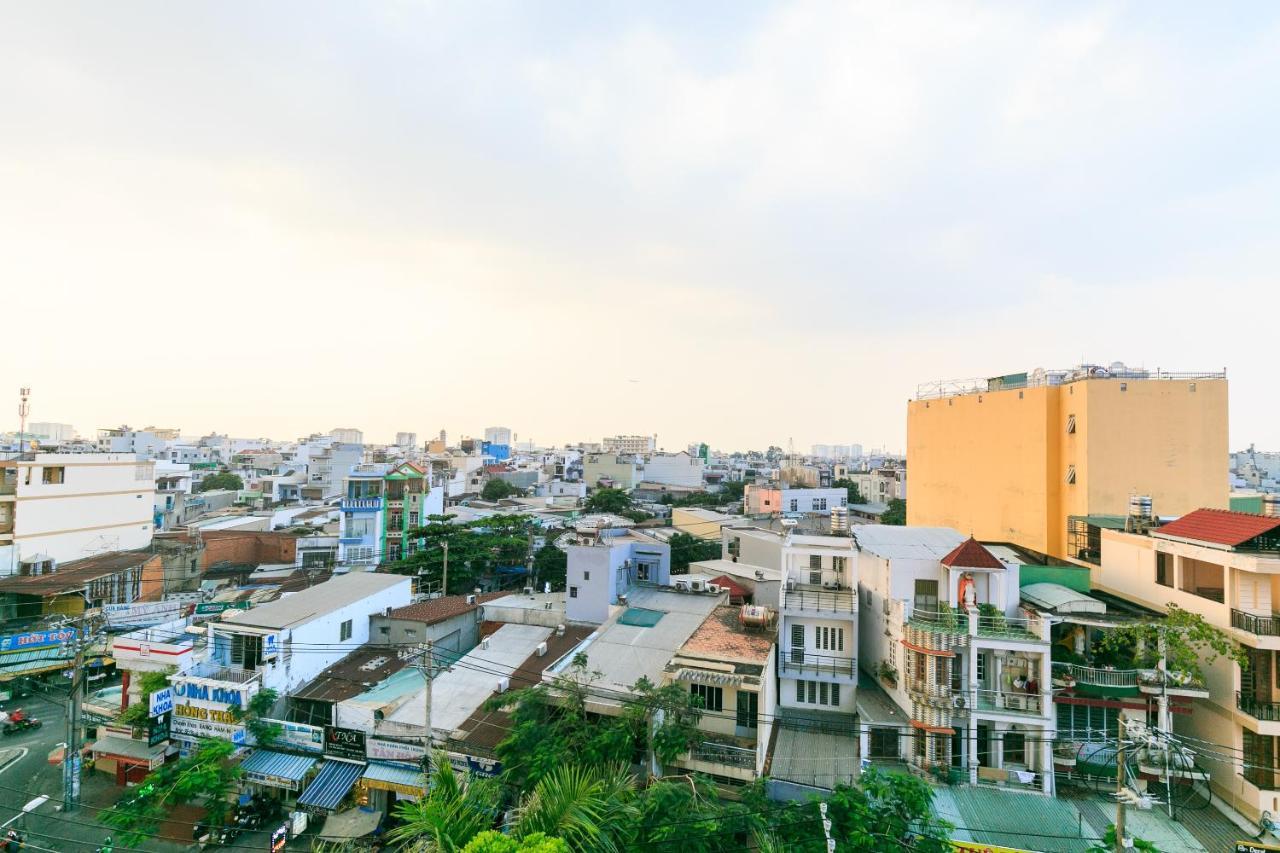 Tan Dat Hoa Hotel & Massage Хошимин Экстерьер фото
