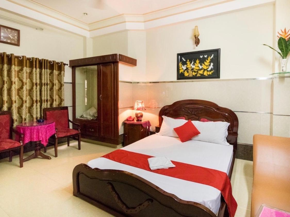 Tan Dat Hoa Hotel & Massage Хошимин Экстерьер фото