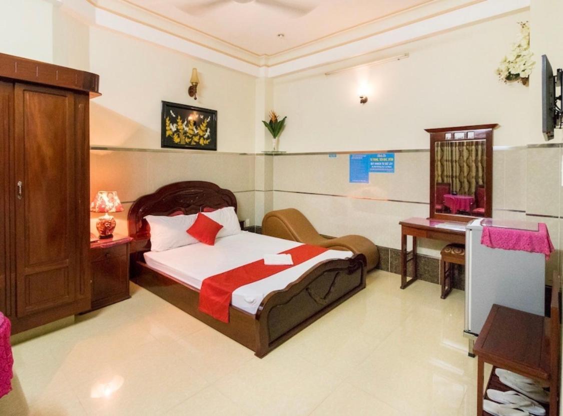 Tan Dat Hoa Hotel & Massage Хошимин Экстерьер фото